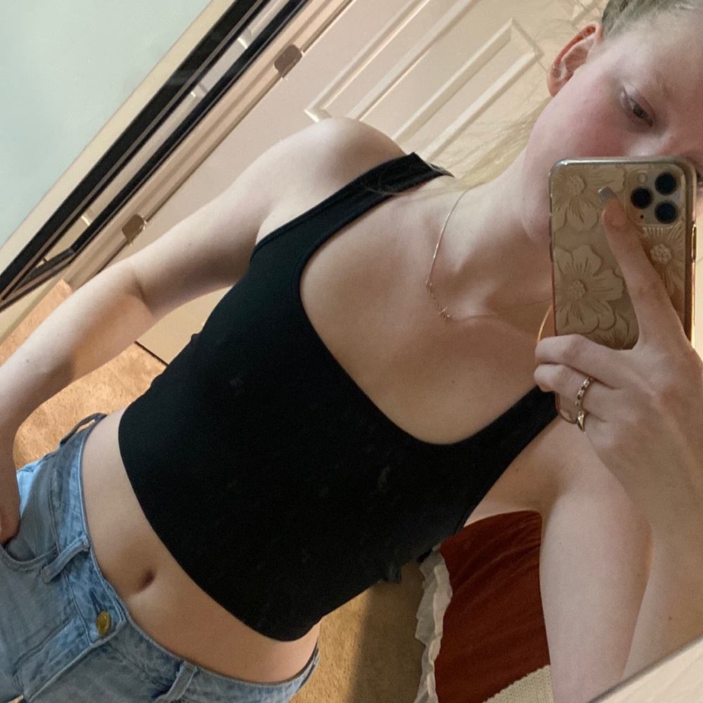 SHEIN Cropped Tank